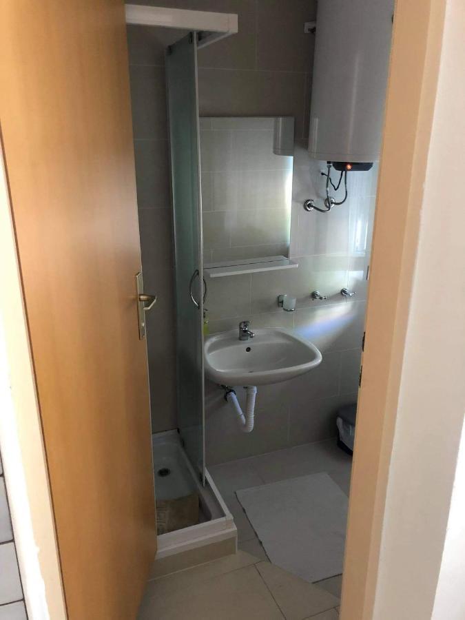 Krk Kornic Apartments Chambre photo