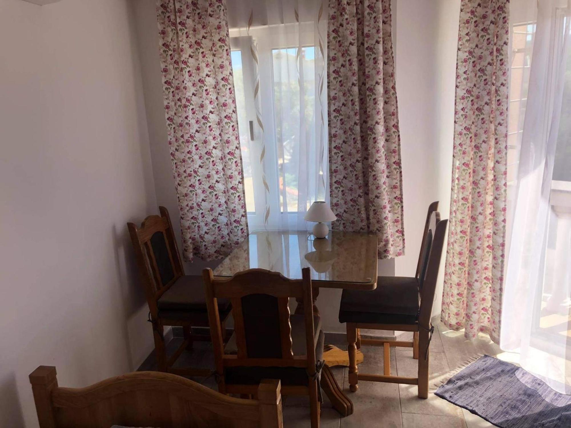 Krk Kornic Apartments Chambre photo