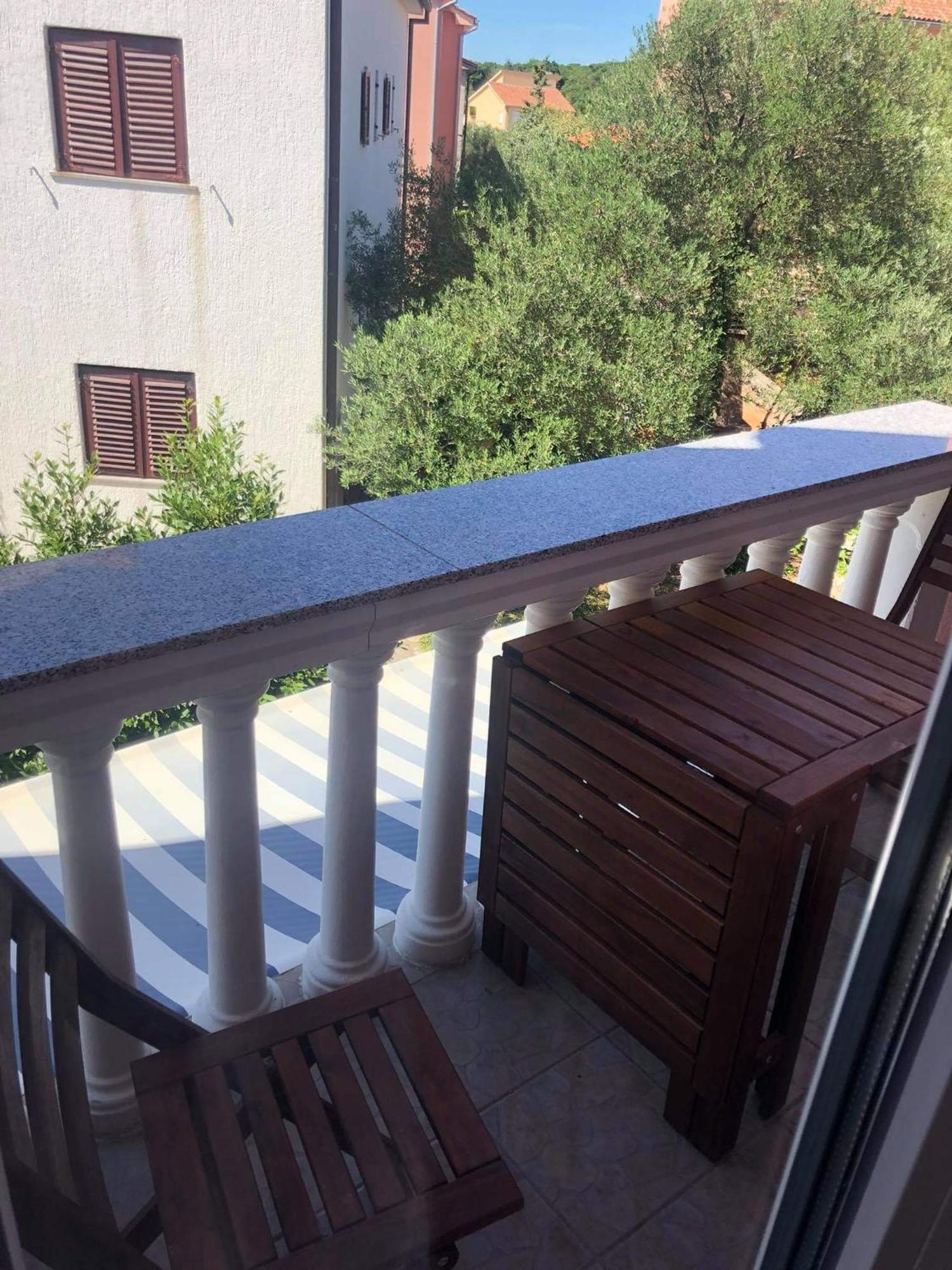 Krk Kornic Apartments Chambre photo