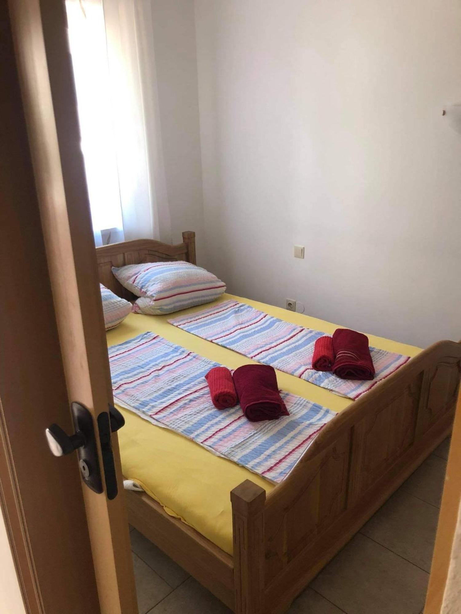 Krk Kornic Apartments Chambre photo