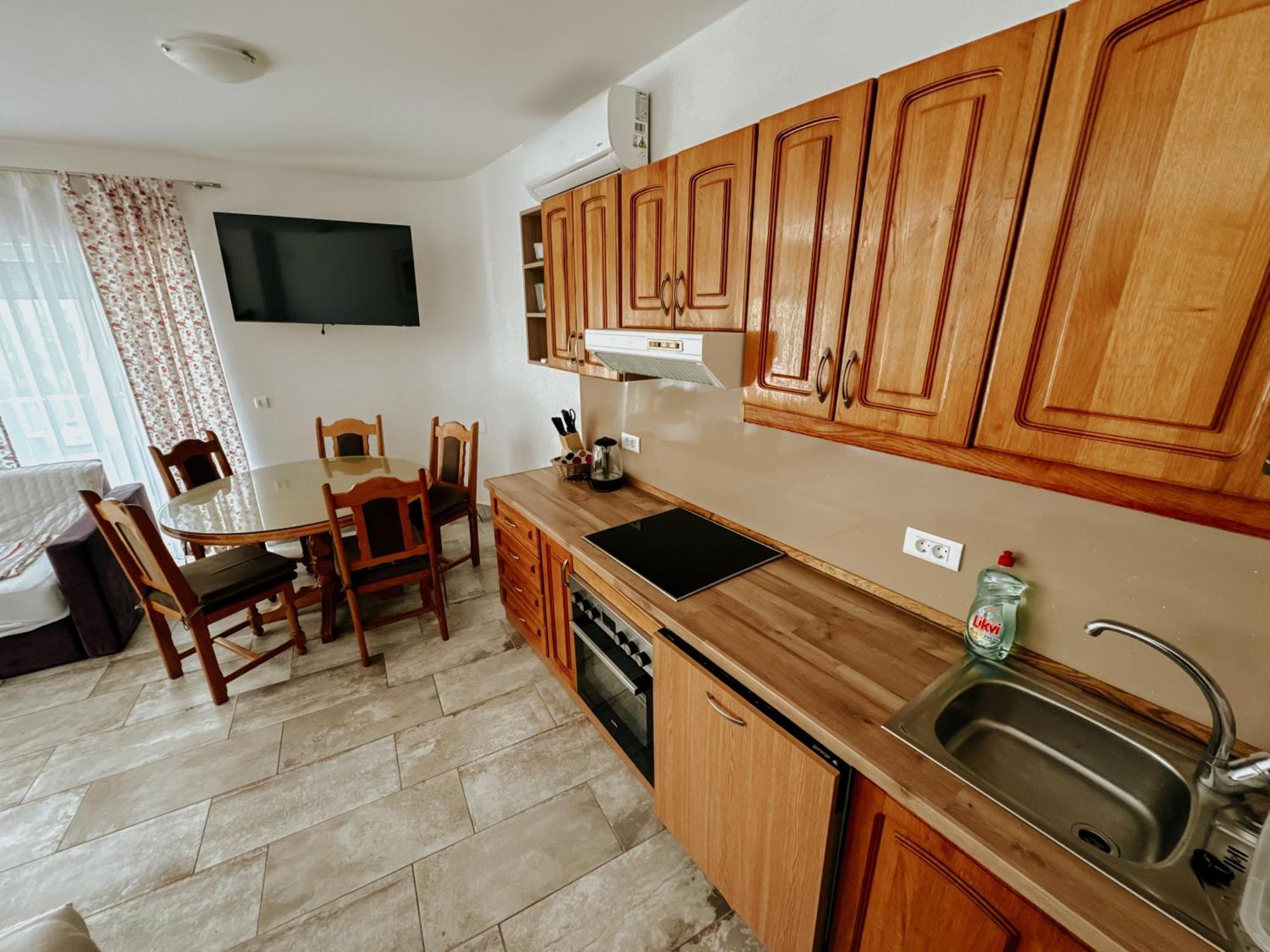 Krk Kornic Apartments Extérieur photo